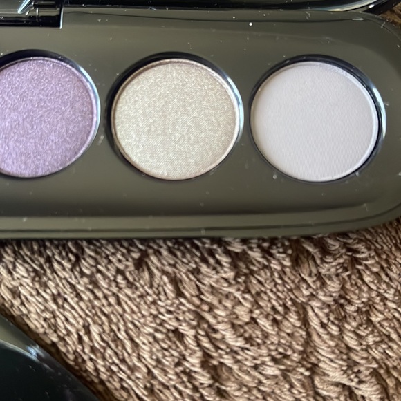 Marc Jacobs 730 Frivoluxe Eye-Conic Eyeshadow Palette - Picture 8 of 9